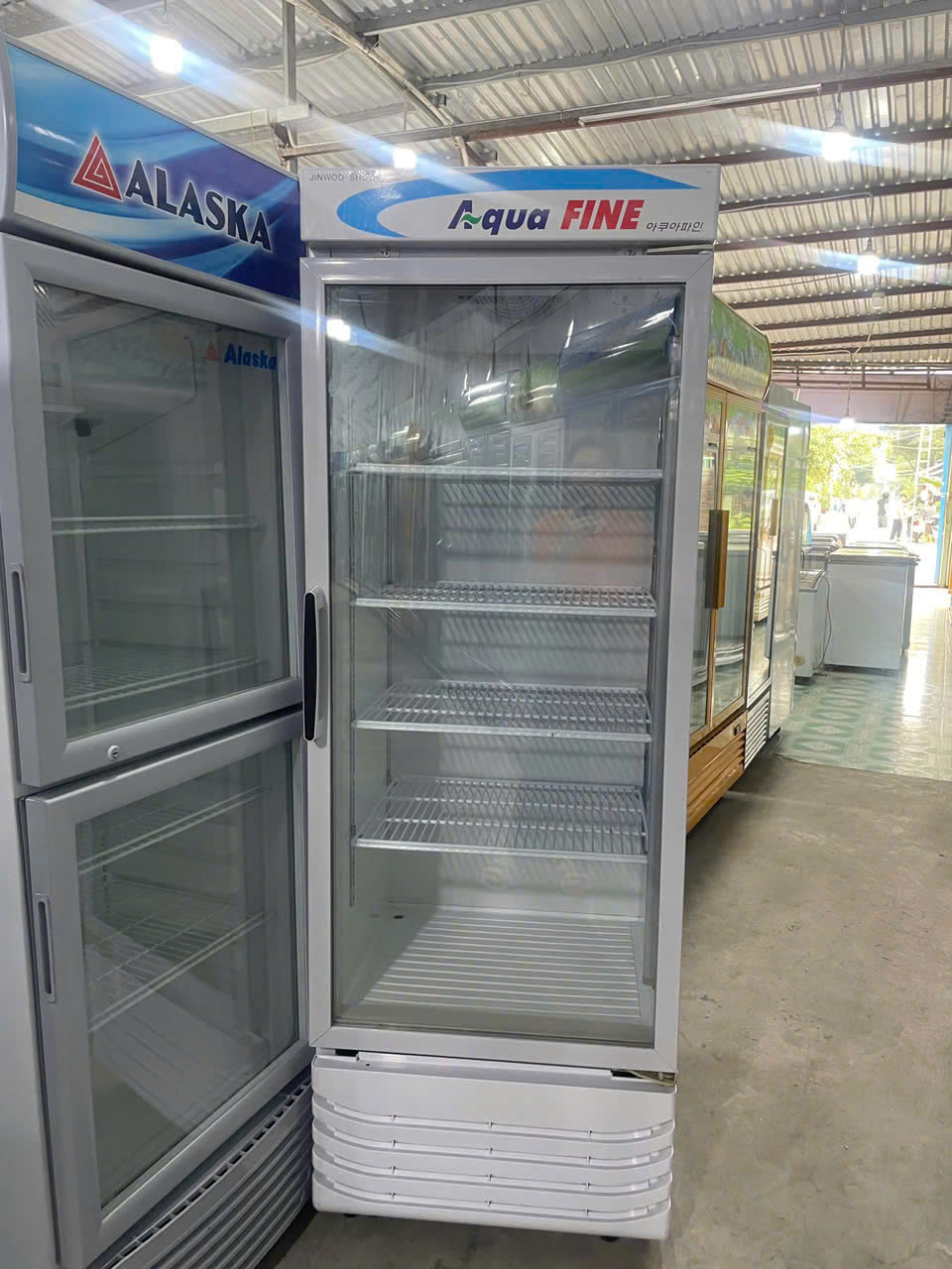 Tủ mát Aqua Fine 500 lít, mới 88%