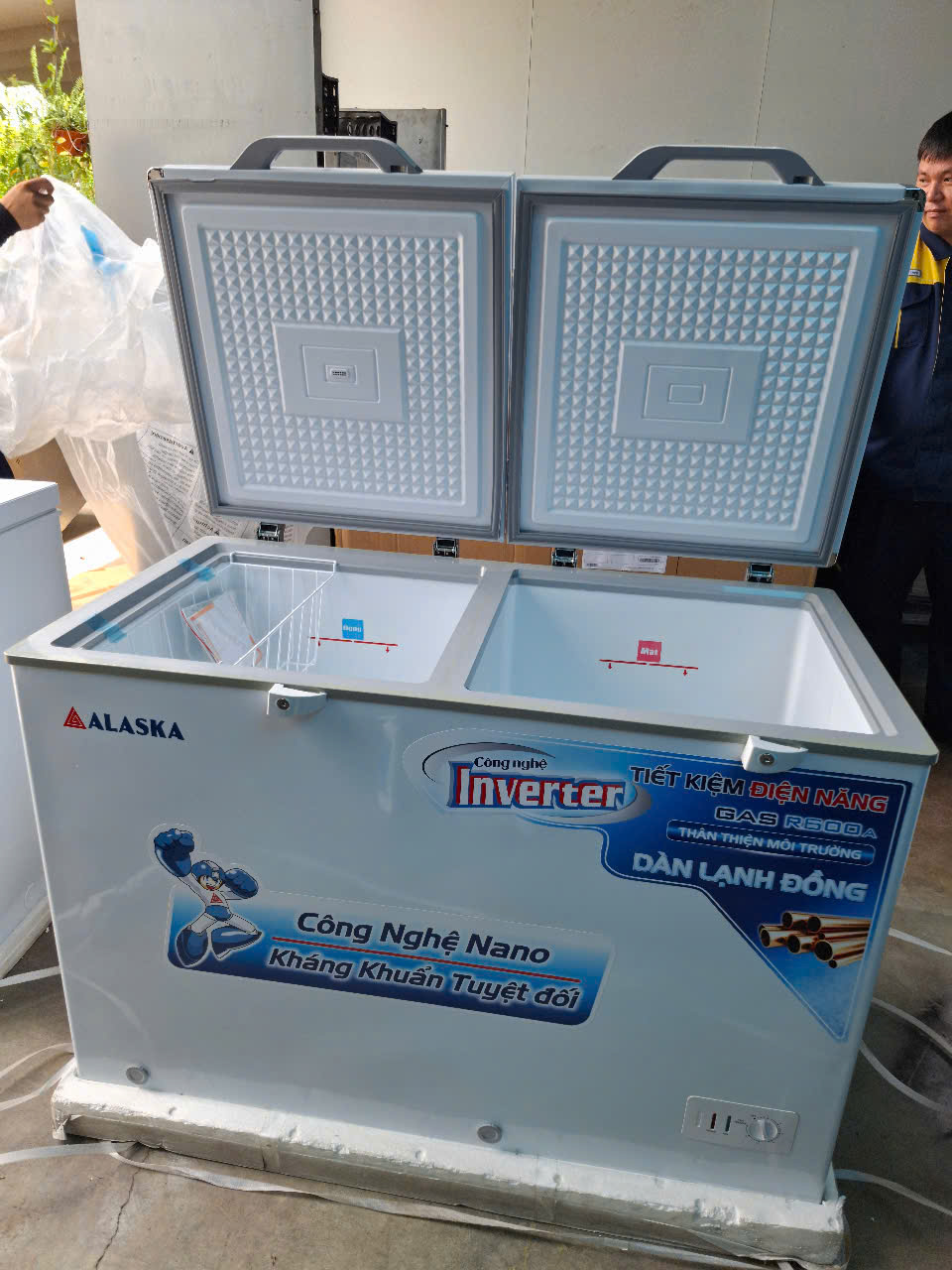 Tủ đông -mát Alaska FCA-4600CI 450L , mới 97%